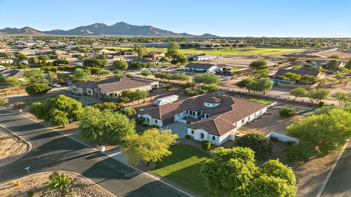 Real Estate Photo Editing 101: Why It Works and How AI Is Taking Over